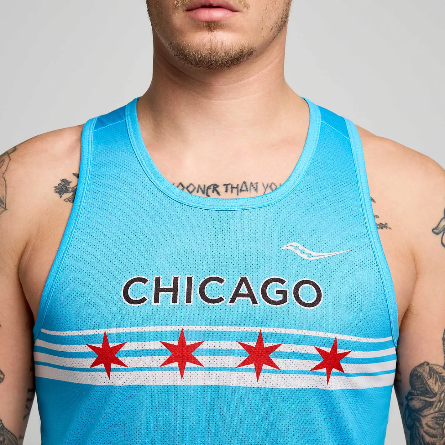 Saucony Chicago Stopwatch Graphic Singlet< Tops
