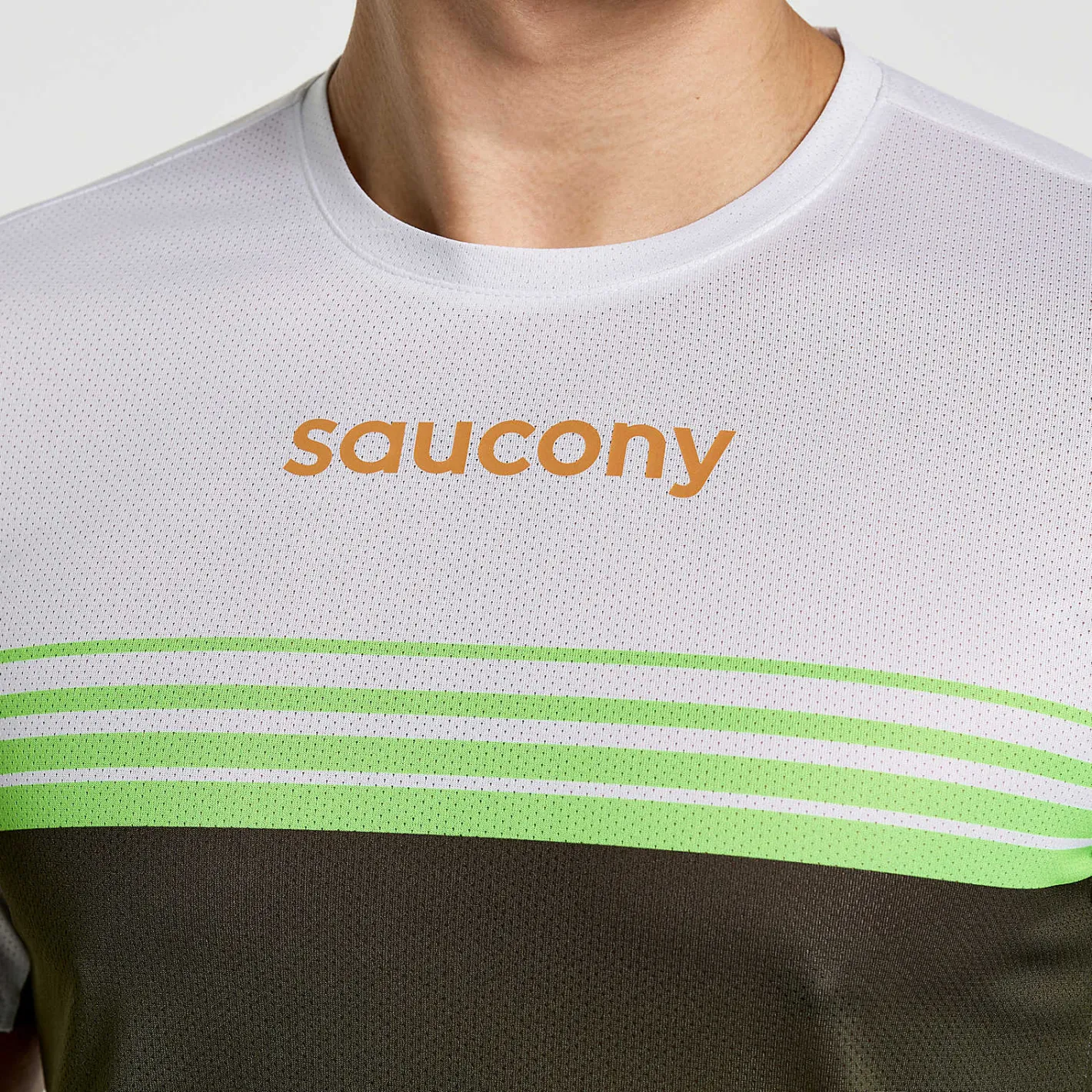 Saucony Elite Short Sleeve< Tops