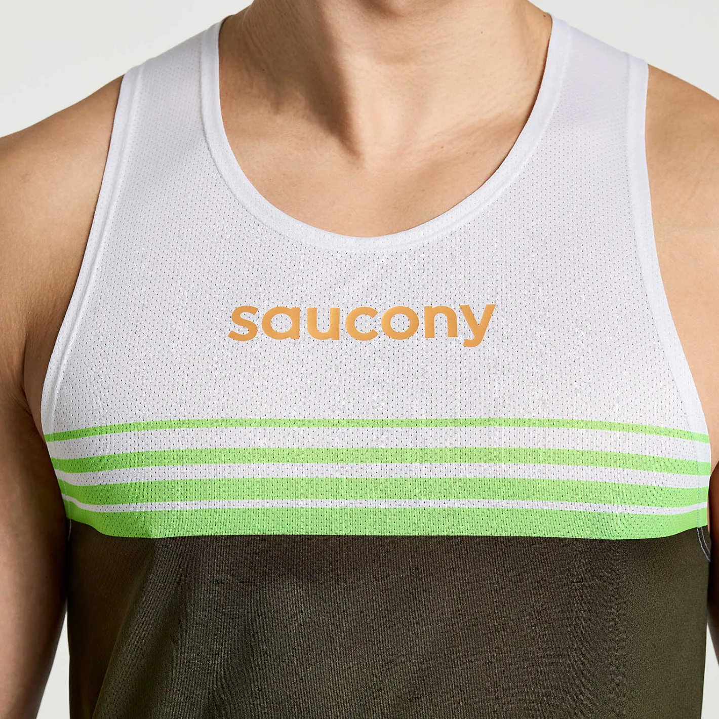 Saucony Elite Singlet< Tops