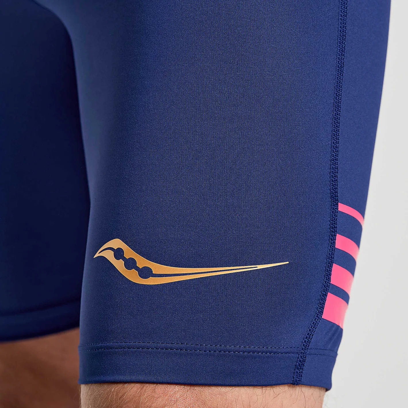 Saucony Elite Tight Short< Bottoms
