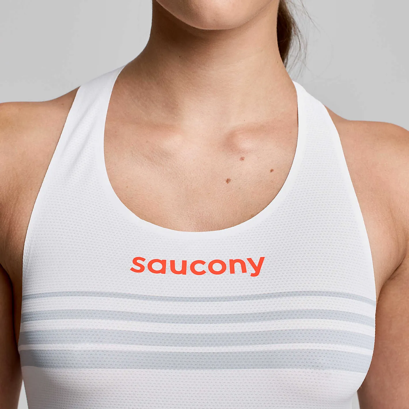 Saucony Endorphin Singlet<Women Tops