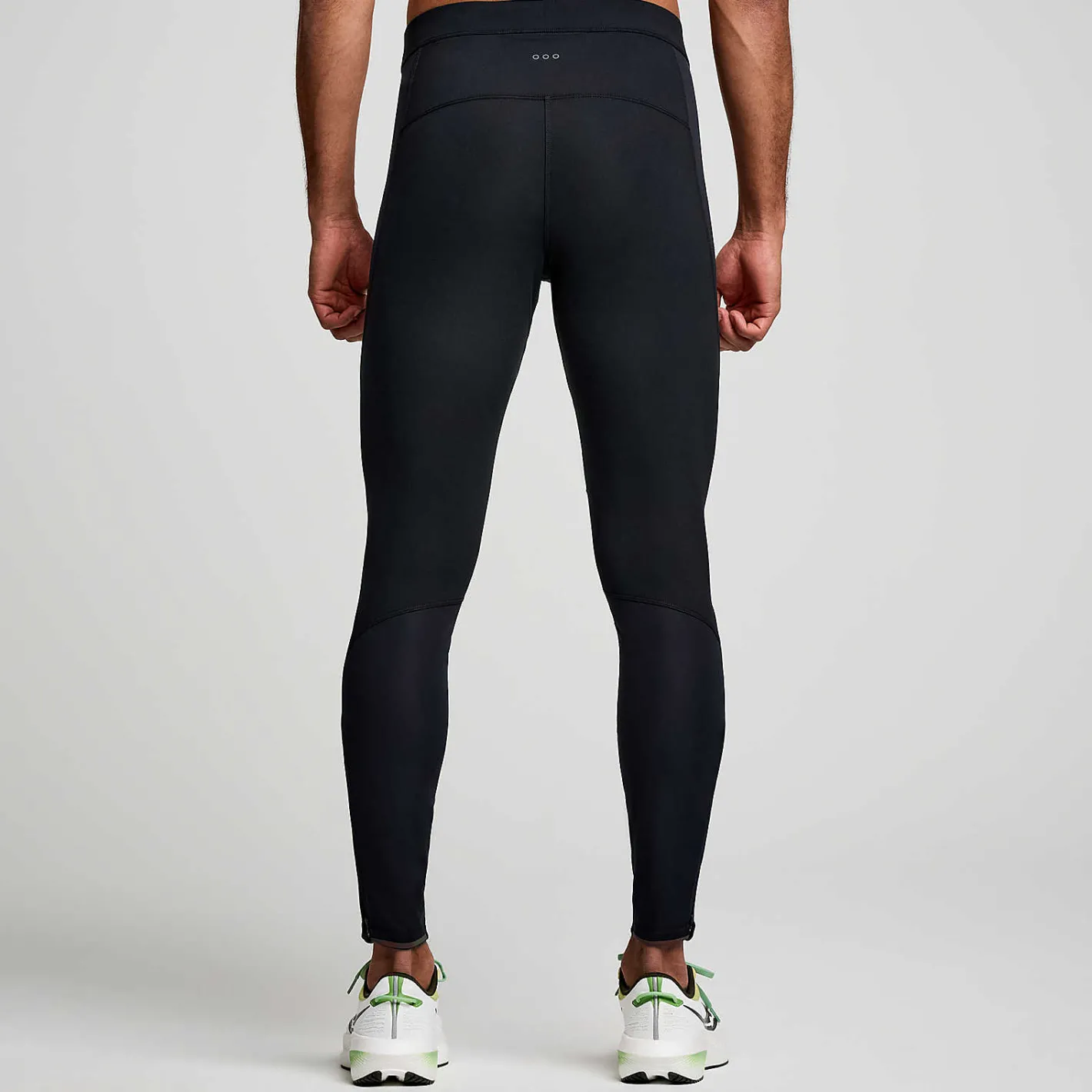 Saucony Hurricane Tight< Bottoms