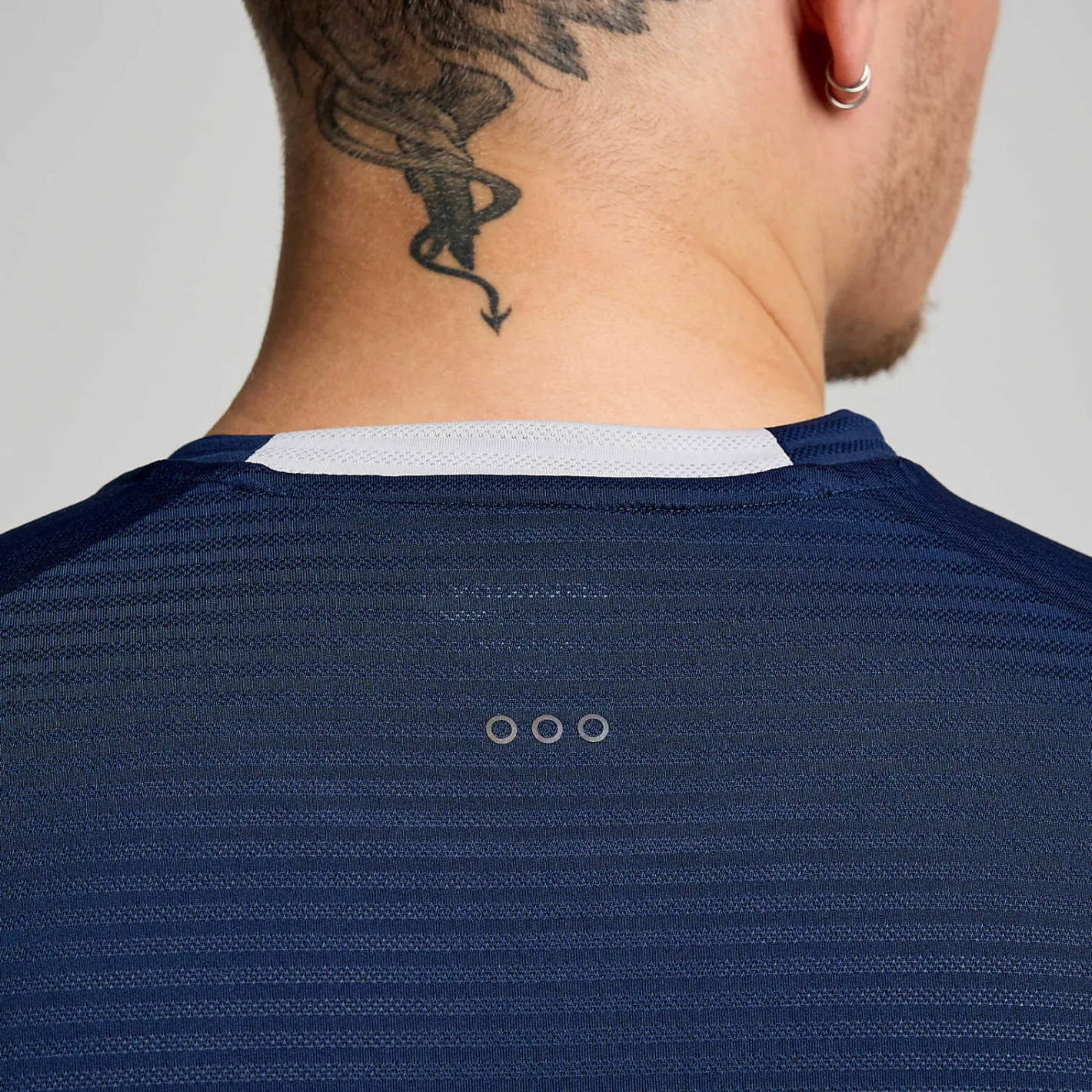 Saucony Kinvara Short Sleeve< Tops