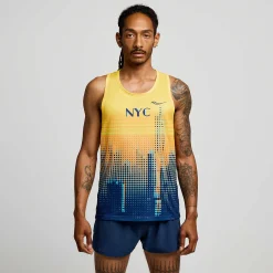 Saucony NYC Stopwatch Graphic Singlet< Tops
