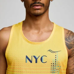 Saucony NYC Stopwatch Graphic Singlet< Tops