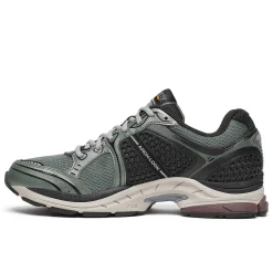 Saucony ProGrid Triumph 4 CS< Lifestyle