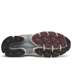 Saucony ProGrid Triumph 4 CS< Lifestyle