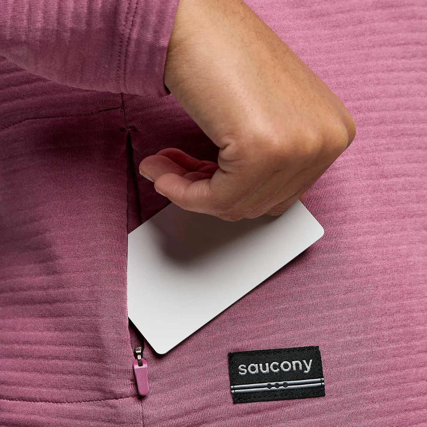 Saucony Triumph 3D 1/2 Zip<Women Tops